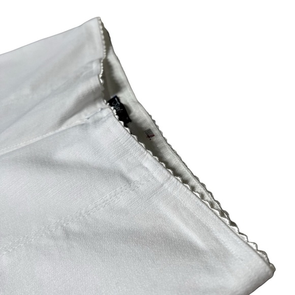 NWOT KAVELI Silver Floral Embellishments Front Slit White Ankle Pants Size 14 - Picture 10 of 16